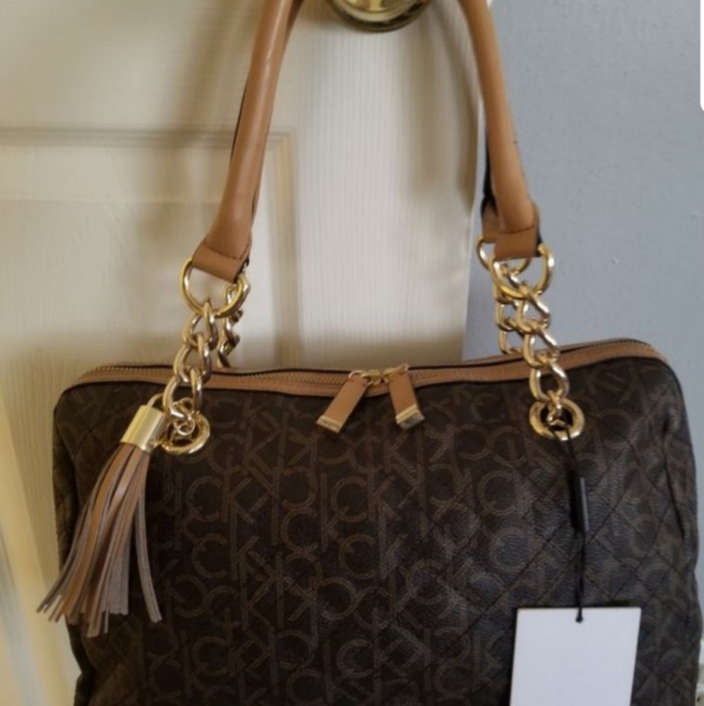 Calvin Klein Purse *new with tags*
